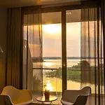On Plonge Junior Hotel 4*