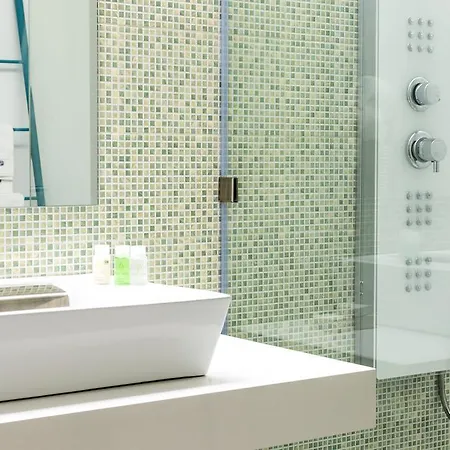 On Plonge Junior Hotel 4*