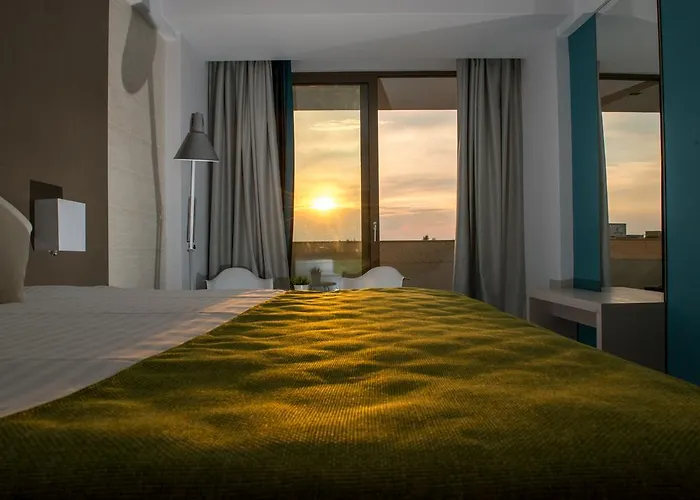 Hotel On Plonge Junior 4*