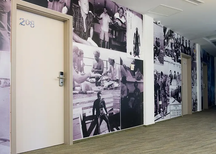 Szálloda On Plonge Junior 4*