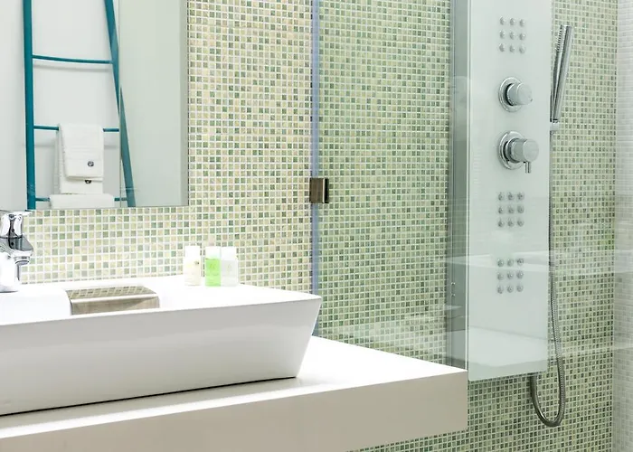 On Plonge Junior Hotel 4*