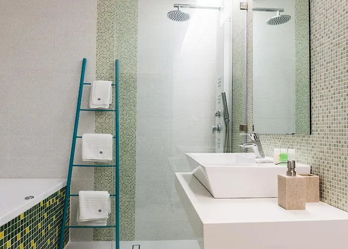 On Plonge Junior Hotel