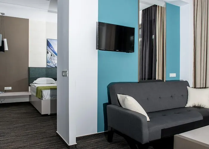 On Plonge Junior Hotel Mamaia