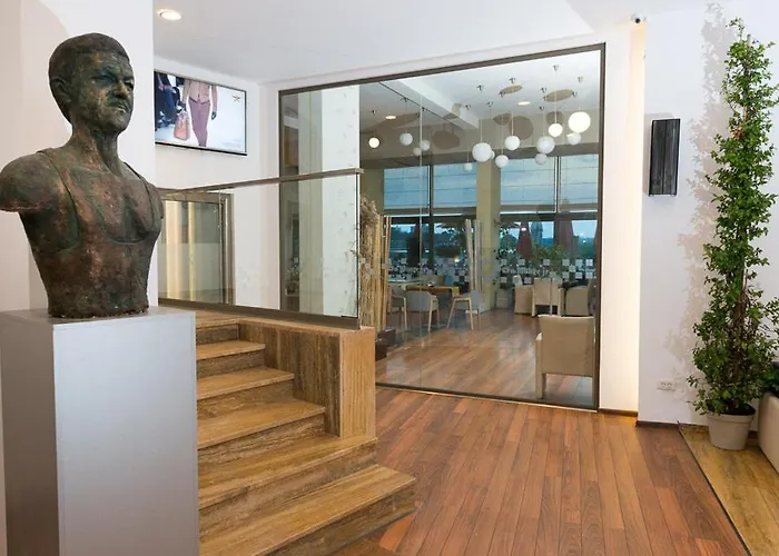 Hotel On Plonge Junior 4*