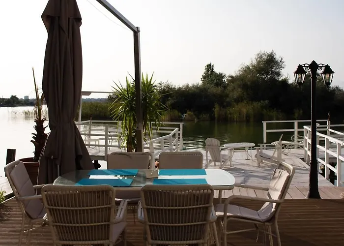 On Plonge Junior Hotel